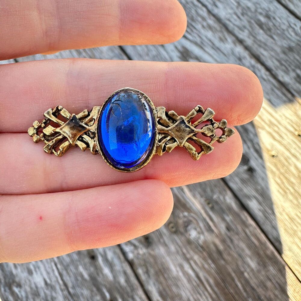 Vintage Jewelry Blue Stone Victorian Brooch Pin